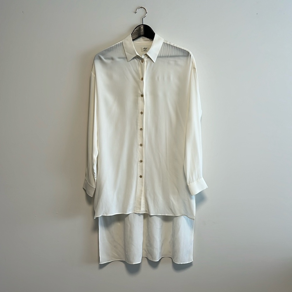 Aritzia Wilfred white silk top sz xxs worn once